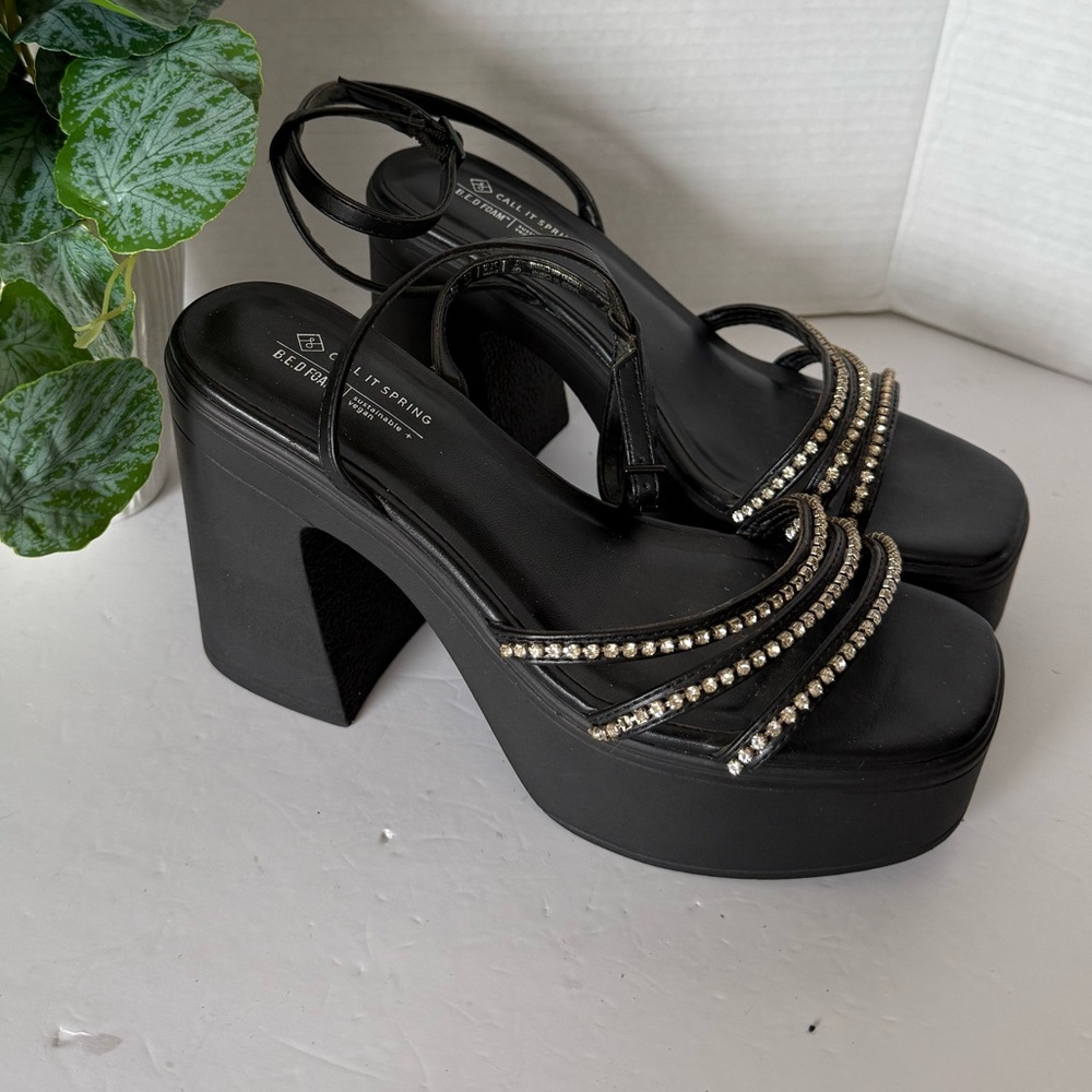 NWOT Call It Spring Black Platform Sandals with Rhinestone Straps.